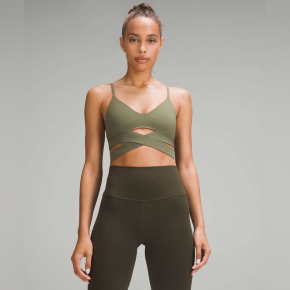 🆕💚 Lululemon Still Now Bra Light Support - Army Green - Picture 1 of 9